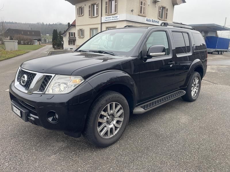 Gebraucht Nissan Pathfinder 190 PS (139 kW) 2010 SUV