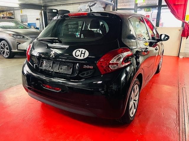 Gebraucht Peugeot 208 Style 82 PS (60 kW) 2014 Kleinwagen