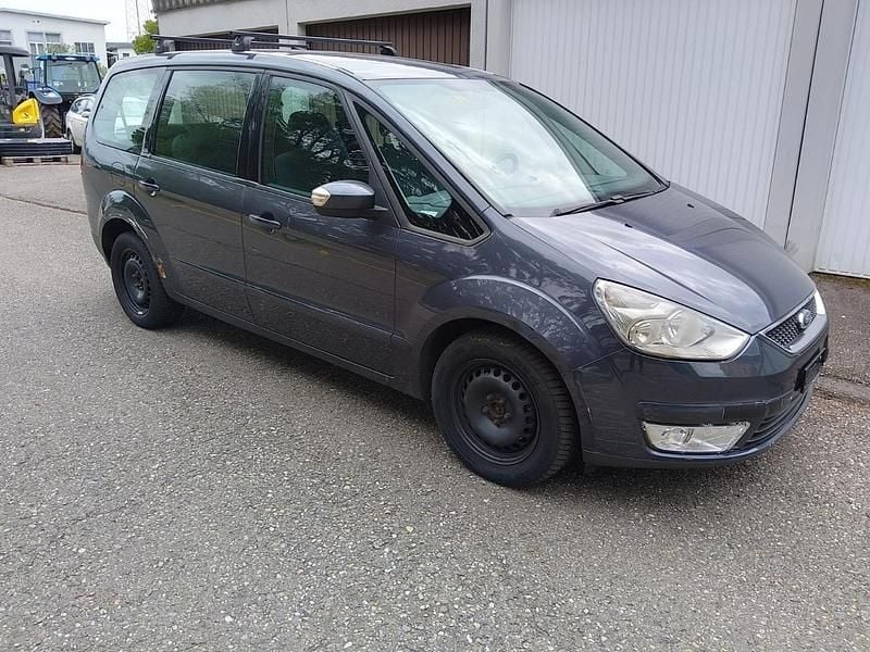 Gebraucht 2009 Ford Galaxy Van / Kleinbus | CHF 2’800 (Superpreis) - Bild 1/4