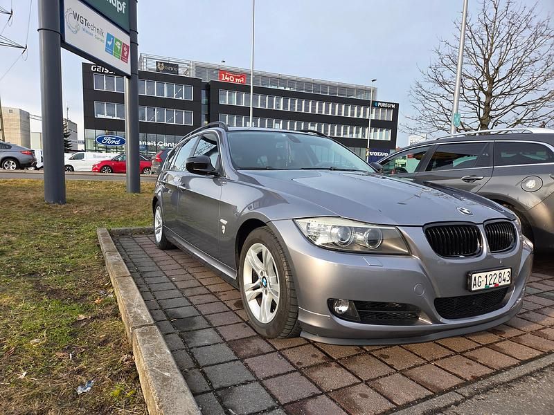 Gebraucht BMW 325 218 PS (160 kW) 2008 Kombi
