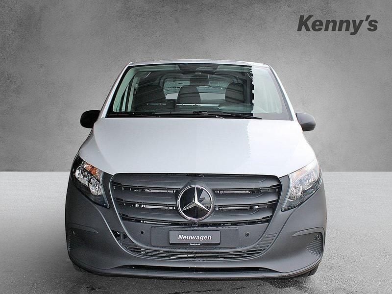 Gebraucht Mercedes Vito 163 PS (119 kW) 2024 Weiss Van