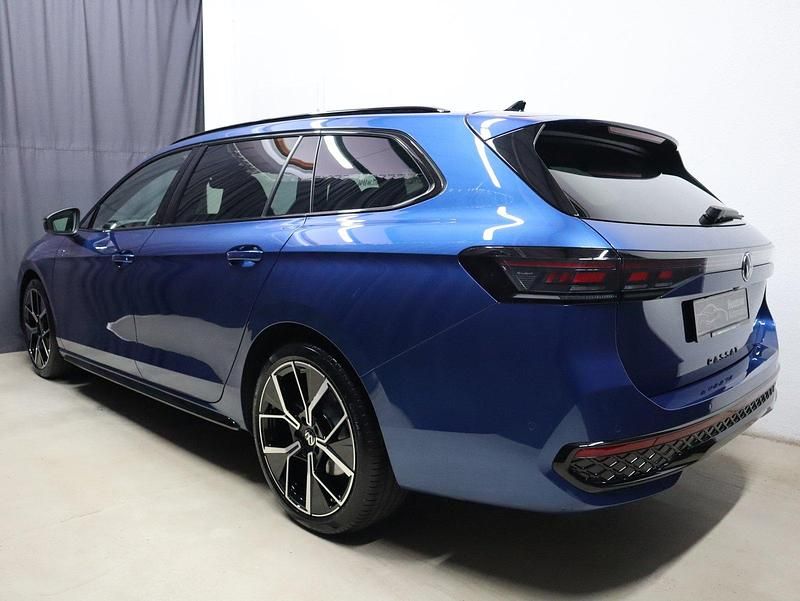 Gebraucht VW Passat Style 266 PS (195 kW) 2024 Kombi