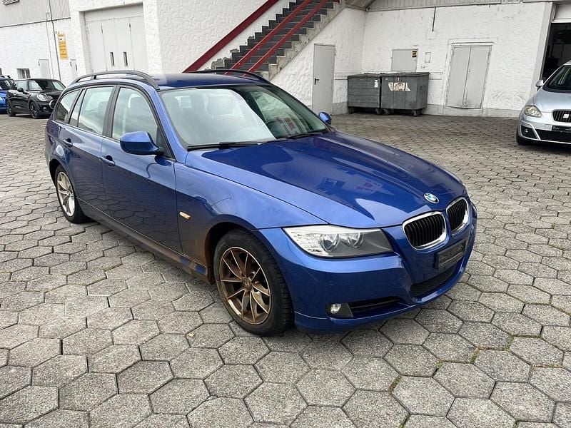 Gebraucht 2010 BMW 318 Kombi | CHF 1’999 - Bild 1/4