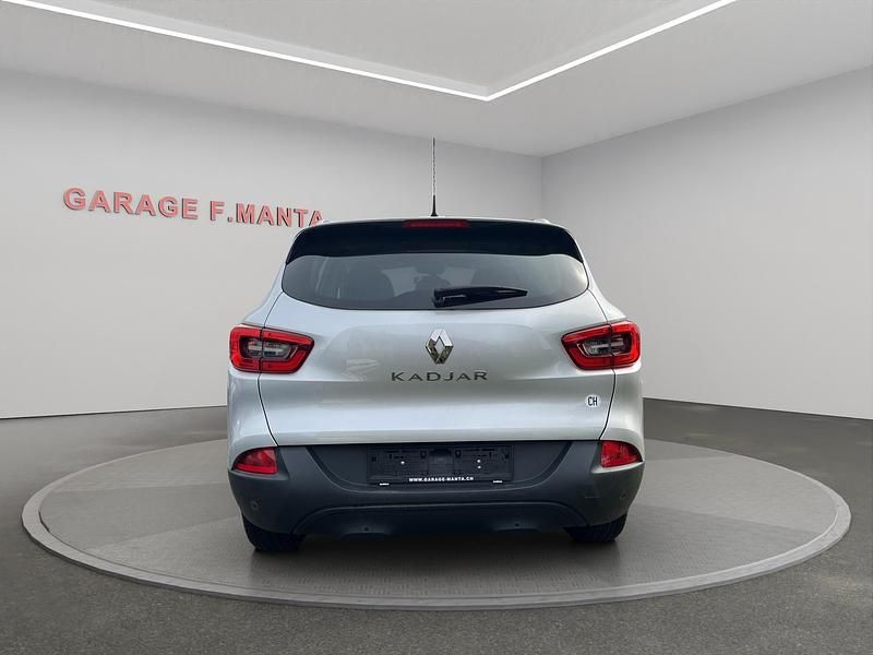 Gebraucht Renault Kadjar Zen 130 PS (95 kW) 2016 Silber SUV