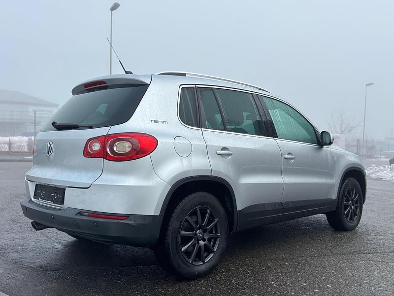 Gebraucht VW Tiguan Team 200 PS (147 kW) 2010 SUV