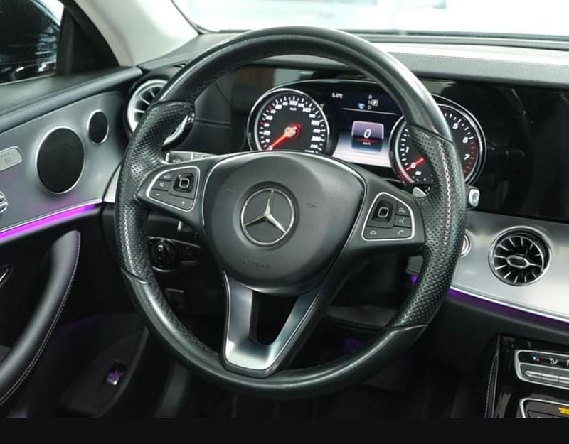 Gebraucht Mercedes E200 Avantgarde 184 PS (135 kW) 2018 Cabrio