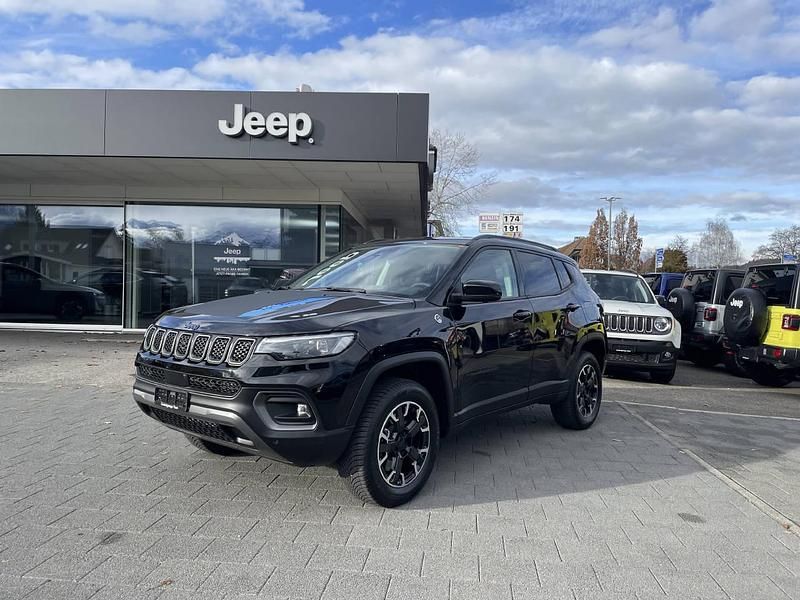 Gebraucht 2024 Jeep Compass Trailhawk SUV | CHF 40’990 (Teuer) - Bild 1/4
