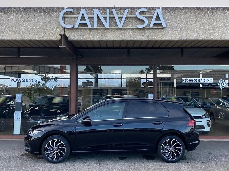 Gebraucht VW Golf VII Style 204 PS (150 kW) 2021 Kleinwagen