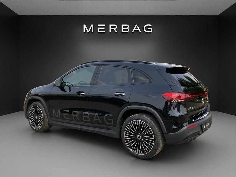 Gebraucht Mercedes EQA350 AMG line 214 kW (292 PS) 2024 Schwarz SUV