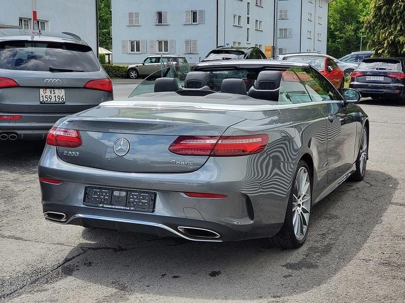 Gebraucht Mercedes E200 AMG line 184 PS (135 kW) 2018 Cabrio