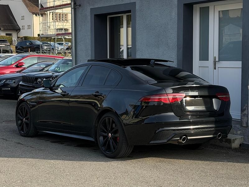 Gebraucht Jaguar XE R-Dynamic 250 PS (183 kW) 2023 Limousine