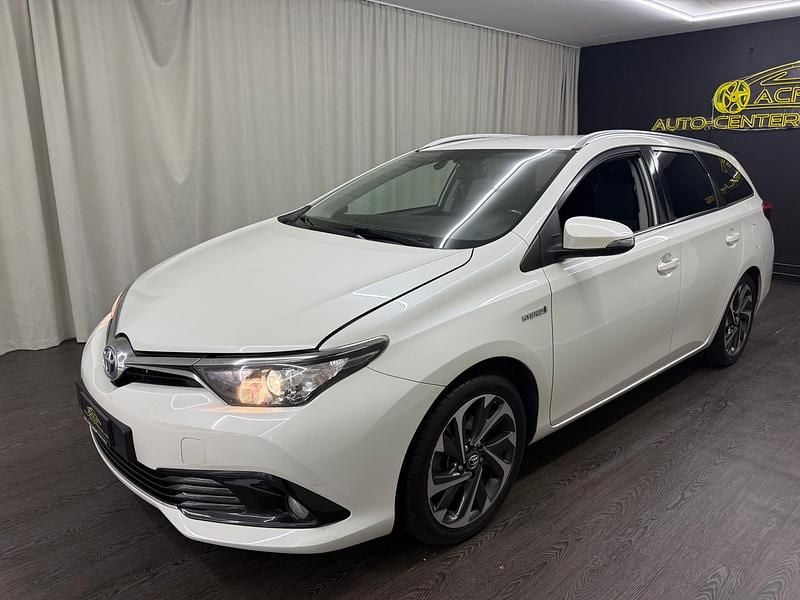 Weiss Gebraucht 2016 Toyota Auris Touring Sports Style Kombi | CHF 14’999 (Fairer Preis) - Bild 1/4