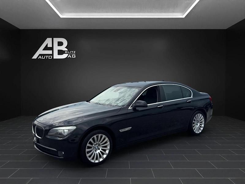 Gebraucht BMW 750 408 PS (300 kW) 2011 Limousine