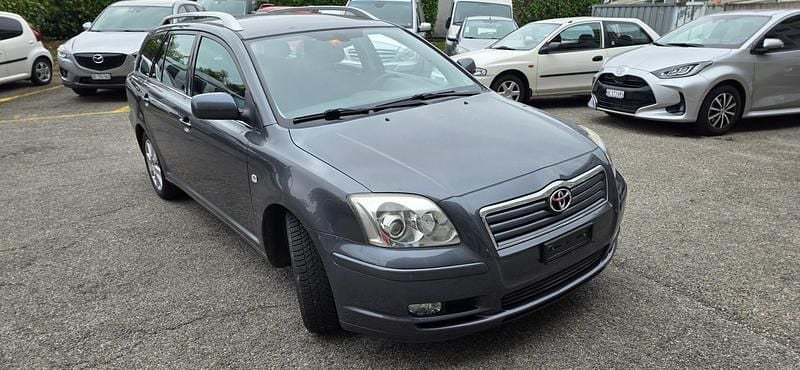 Gebraucht 2005 Toyota Avensis Sol Kombi | CHF 3’900 (Fairer Preis) - Bild 1/4
