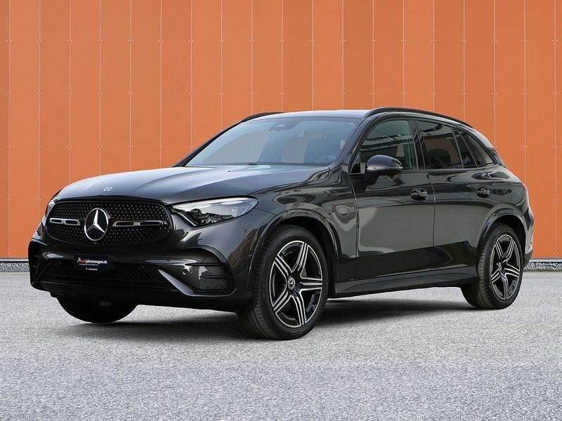 Gebraucht 2024 Mercedes GLC200 AMG line SUV | CHF 53’900 (Superpreis) - Bild 1/4