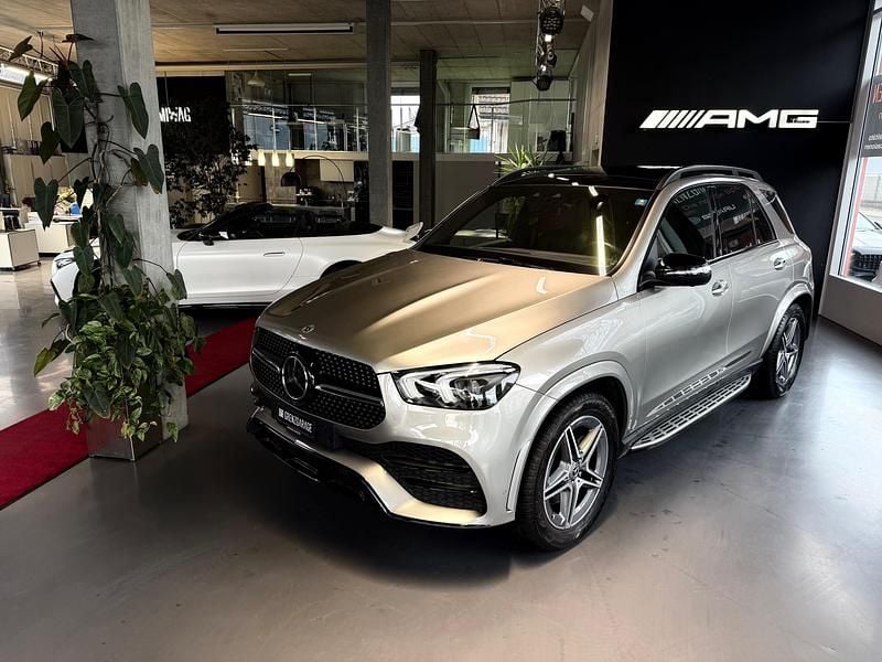 Gebraucht Mercedes GLE400 AMG line 330 PS (242 kW) 2023