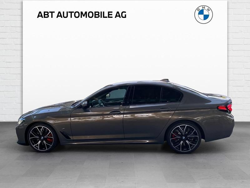 Gebraucht BMW M550 Shadowline 530 PS (389 kW) 2023 Grau Limousine