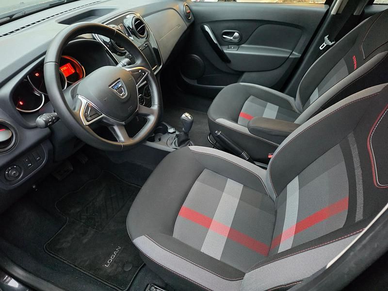 Gebraucht Dacia Logan MCV Stepway 90 PS (66 kW) 2019 Schwarz Kombi