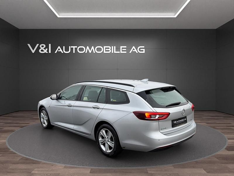 Gebraucht Opel Insignia Edition 165 PS (121 kW) 2018 Kombi
