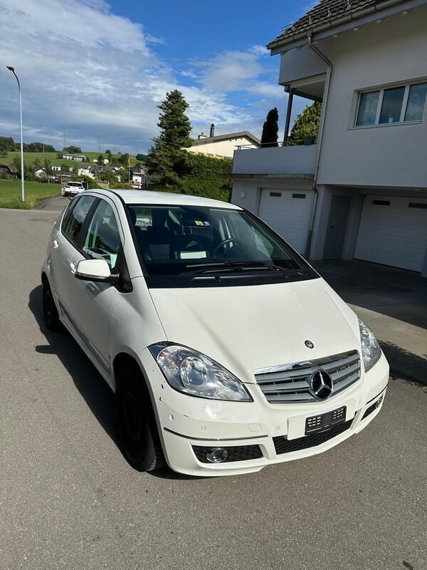 Gebraucht 2011 Mercedes A180 Classic | CHF 6’900 (Fairer Preis) - Bild 1/4