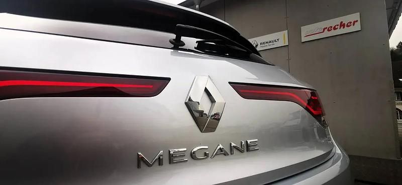 Gebraucht Renault Mégane II Intens 158 PS (116 kW) 2025 Gray Limousine