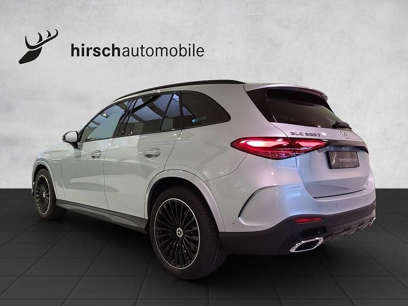 Neu Mercedes GLC300 258 PS (189 kW) 2025 SUV