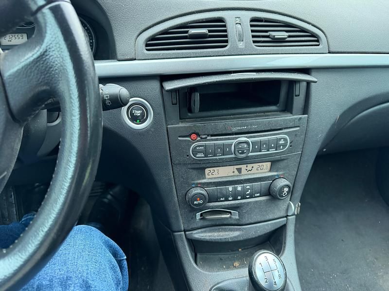 Gebraucht Renault Laguna GrandTour Dynamique 133 PS (97 kW) 2006 Kombi