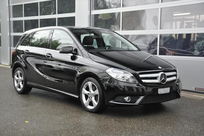 Gebraucht 2013 Mercedes B180 Van / Kleinbus | CHF 11’900 (Fairer Preis) - Bild 1/4