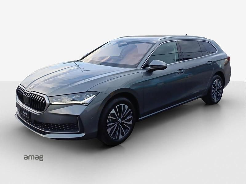 Gris graphite, métallisée Gebraucht 2025 Skoda Superb Selection Kombi | CHF 47’990 - Bild 1/4