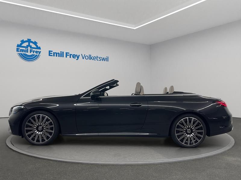 Neu Mercedes CLE450 AMG line 404 PS (297 kW) 2025 Grau Cabrio