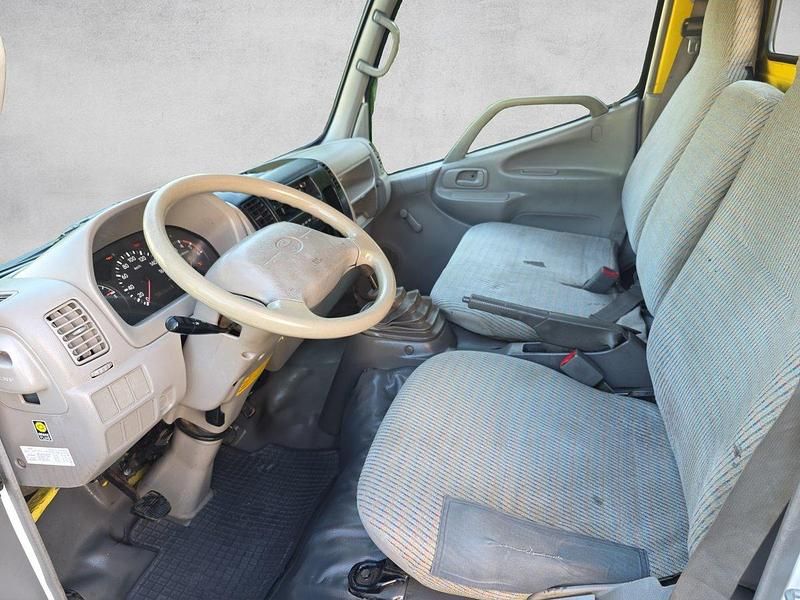 Gebraucht Toyota Dyna 88 PS (64 kW) 2003 Abholung