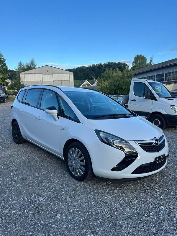 Gebraucht Opel Zafira Tourer Active 136 PS (100 kW) 2013 Van / Kleinbus