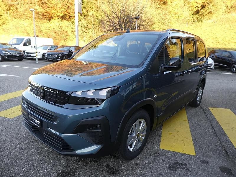 Neu Peugeot Rifter Allure 131 PS (96 kW) 2025 Blau Van / Kleinbus