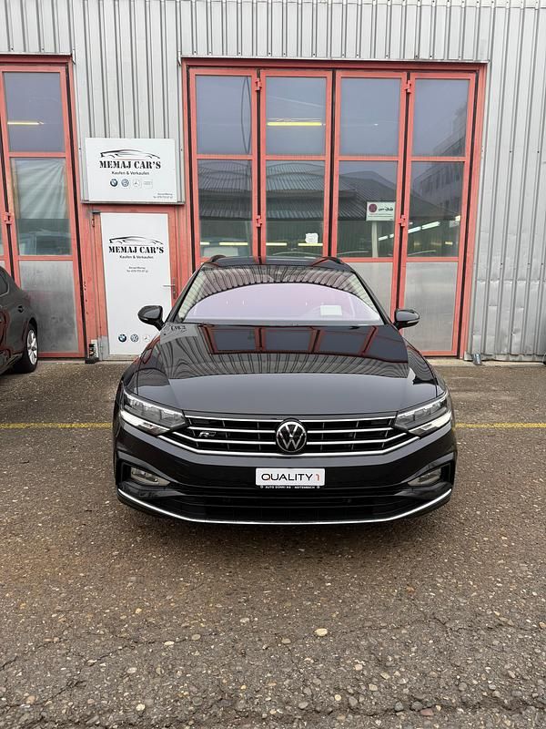 Gebraucht VW Passat Business 200 PS (147 kW) 2021