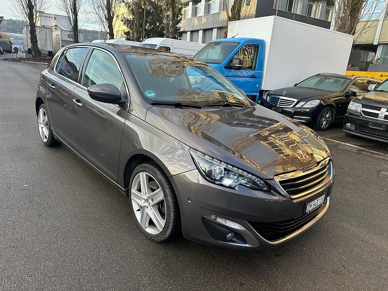 Gebraucht Peugeot 308 Active 150 PS (110 kW) 2014