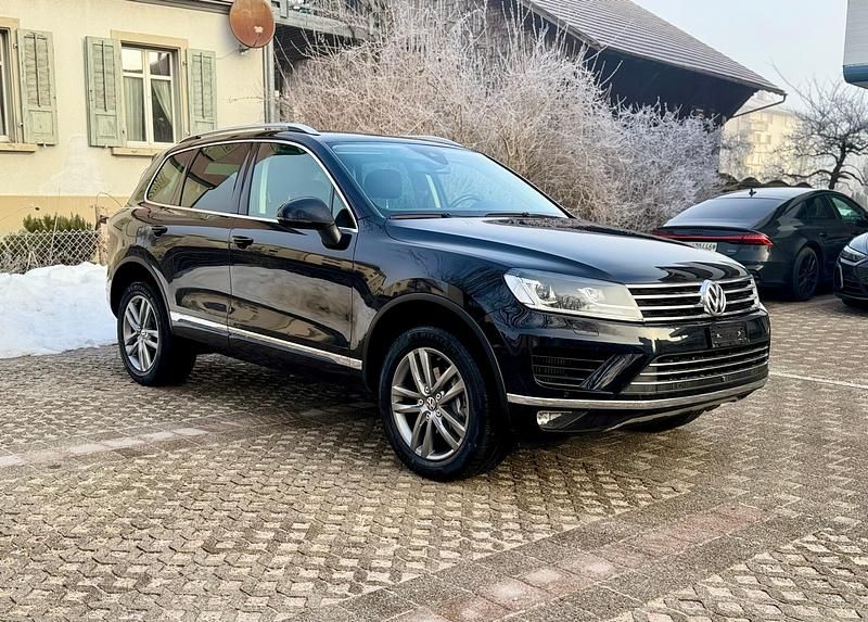 Gebraucht VW Touareg 262 PS (192 kW) 2015 SUV