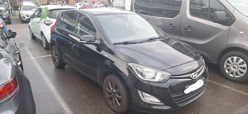 Gebraucht 2015 Hyundai i20 | CHF 1’600 (Guter Preis) - Bild 1/4