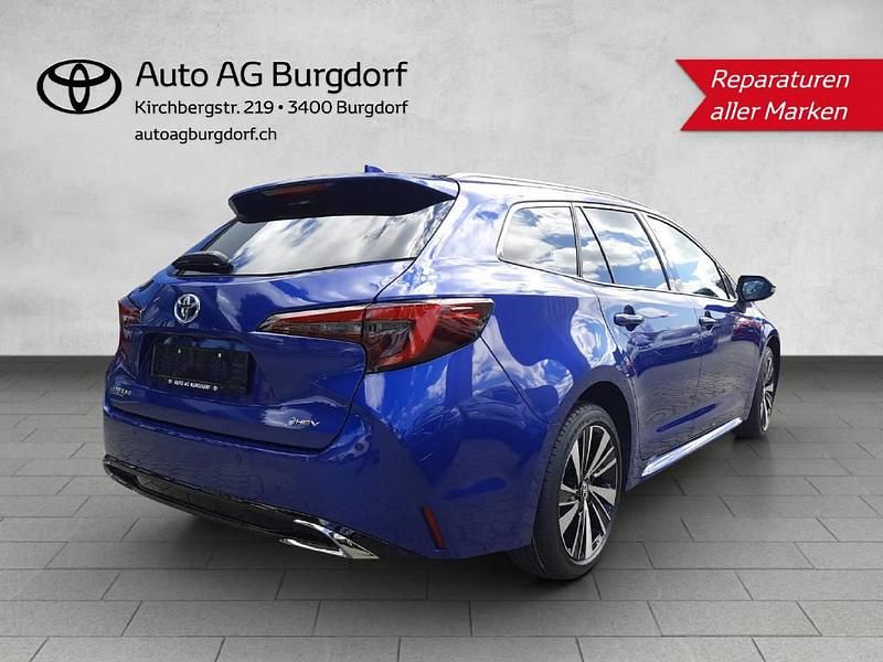 Neu Toyota Corolla Trend 178 PS (130 kW) 2025 Kombi