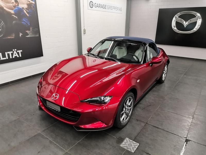 Rot Gebraucht 2023 Mazda MX5 Kizuna Cabrio | CHF 29’900 (Superpreis) - Bild 1/4
