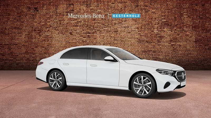 Gebraucht Mercedes E220 197 PS (144 kW) 2025 Weiss Limousine