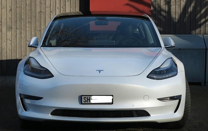 Gebraucht Tesla Model 3 339 kW (462 PS) 2019 Limousine