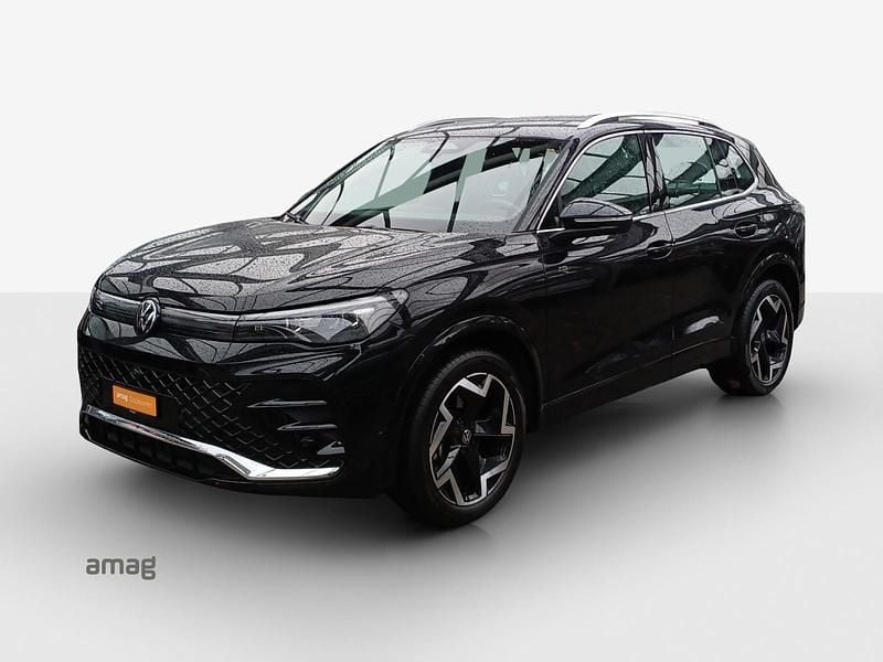 Deepblack perleffekt Gebraucht 2024 VW Tiguan R-line SUV | CHF 48’490 (Etwas zu teuer) - Bild 1/4