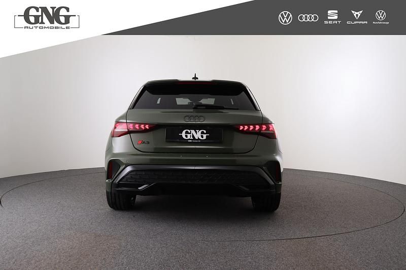 Gebraucht Audi A3 Attraction 150 PS (110 kW) 2025 Grün Limousine