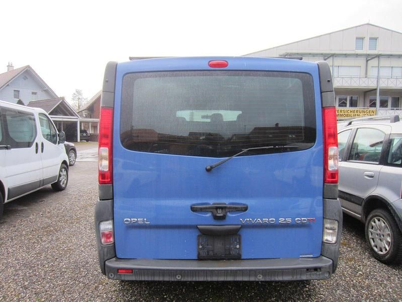 Gebraucht Opel Vivaro 145 PS (106 kW) 2010 Van / Kleinbus