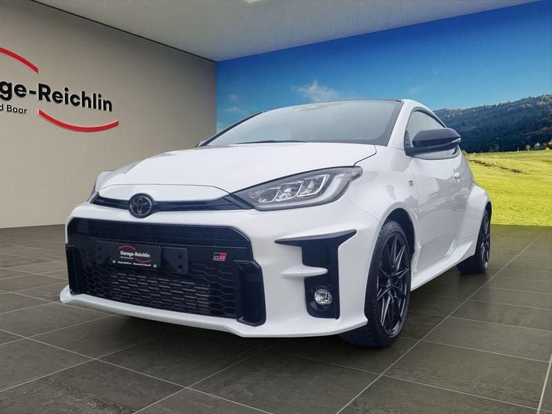 Gebraucht Toyota Yaris Sport 261 PS (191 kW) 2021 Weiss Kleinwagen