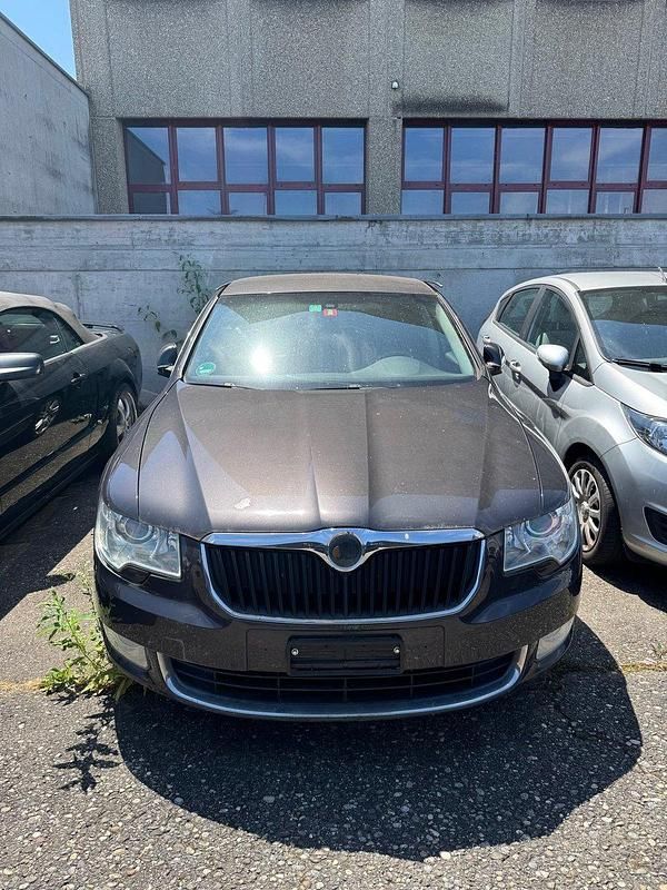Gebraucht Skoda Superb Elegance 160 PS (117 kW) 2009 Braun Limousine
