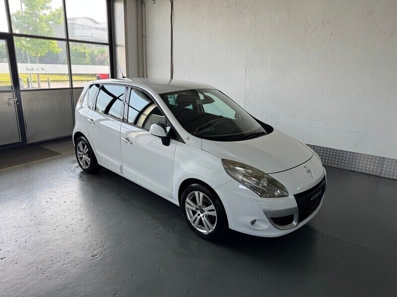 Gebraucht 2010 Renault Scénic III Dynamique Van / Kleinbus | CHF 7’900 - Bild 1/4