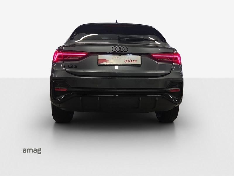 Gebraucht Audi Q3 Sportback Attraction 150 PS (110 kW) 2023 Daytonagrau perleffekt SUV