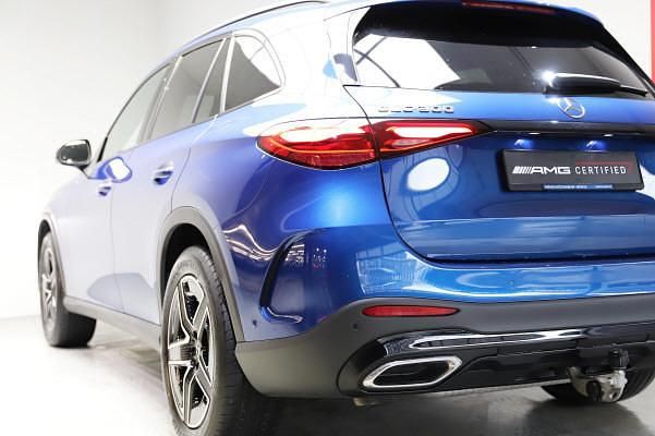 Gebraucht Mercedes GLC300e AMG line 258 PS (189 kW) 2023 Blau SUV