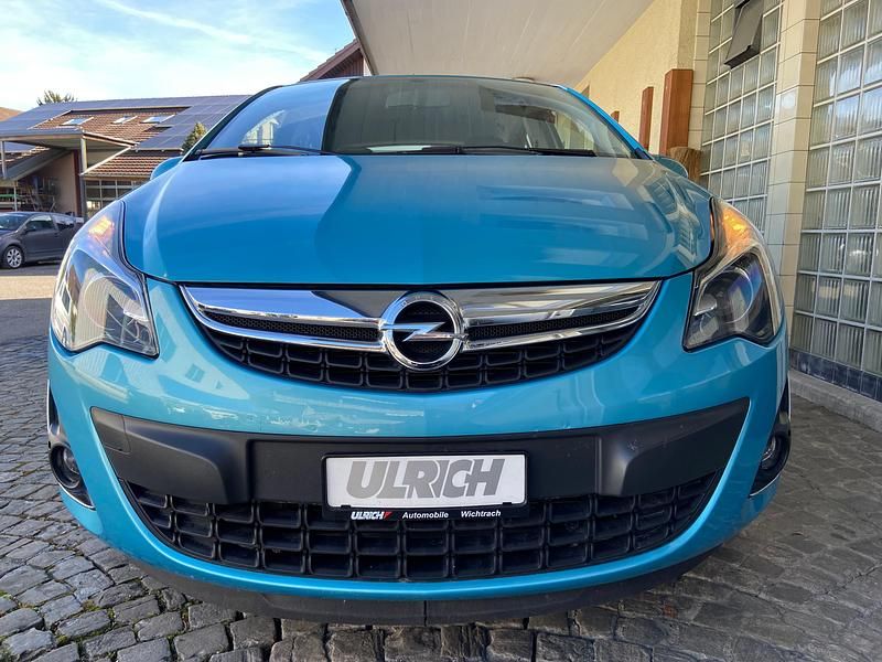 Gebraucht Opel Corsa Edition 100 PS (73 kW) 2012 Kleinwagen